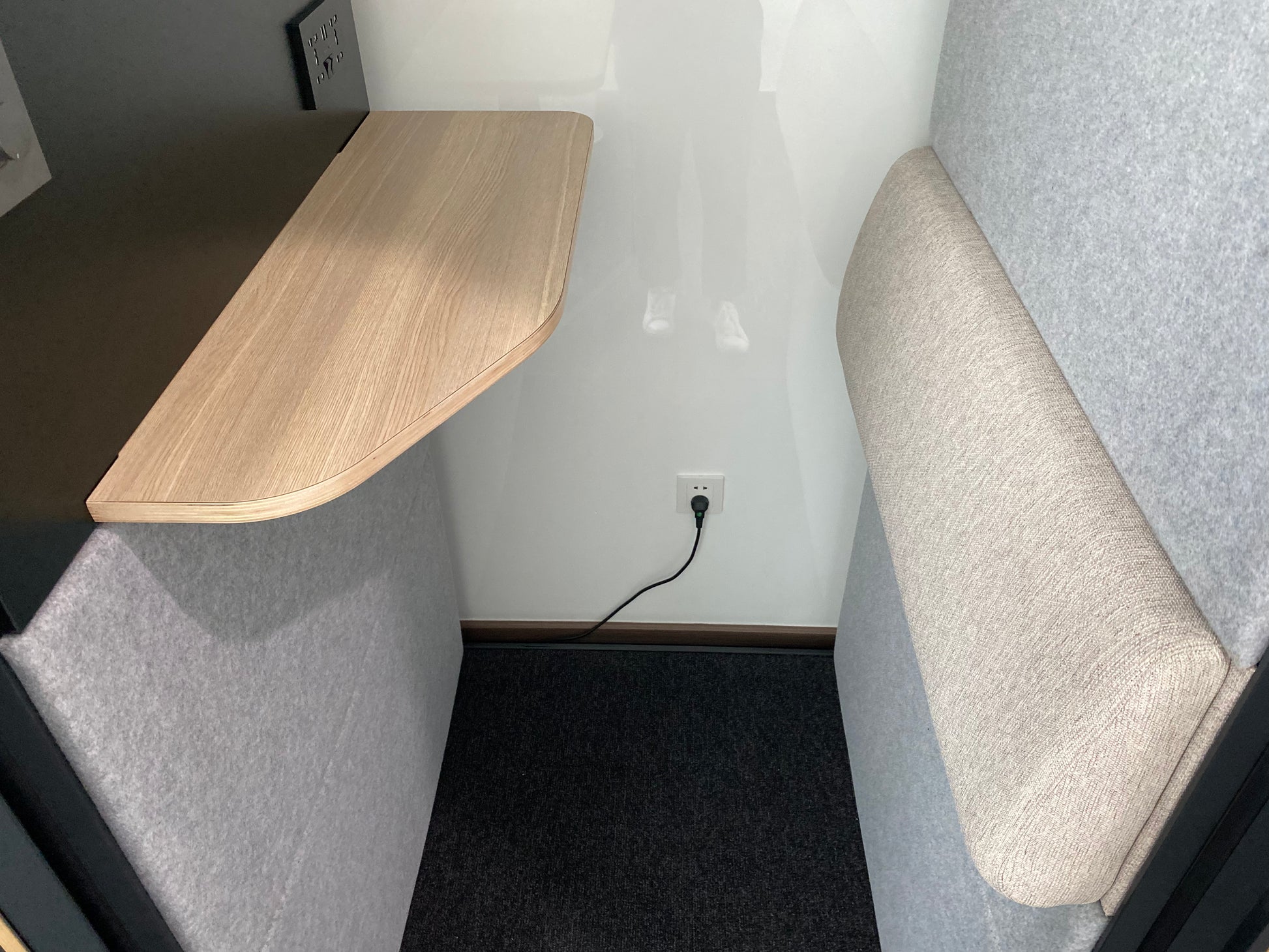 Series 3 CME1 - 90x103x228cm - OFFICEBOOTH AUSTRALIA PTY LTD