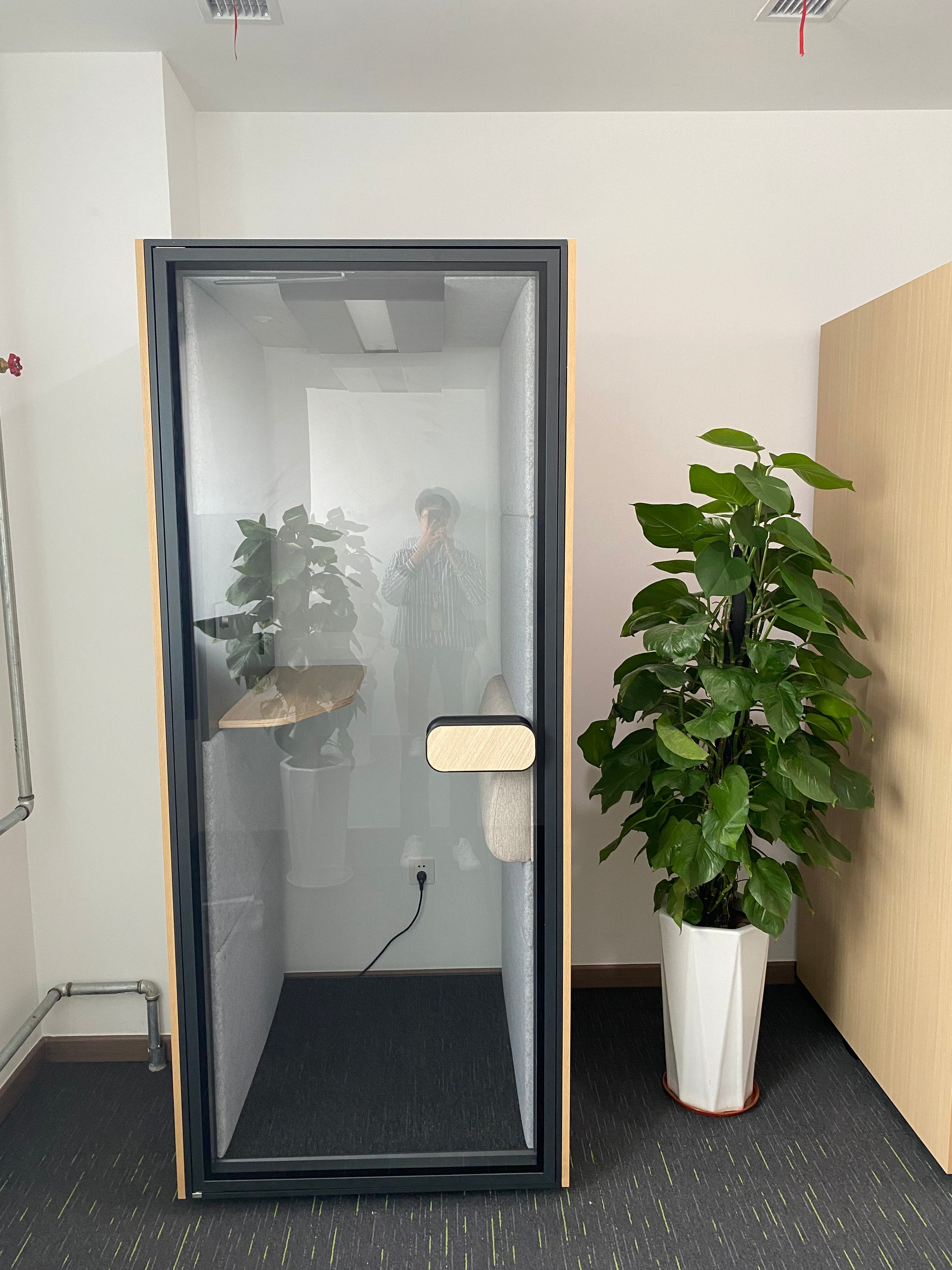 Series 3 CME1 - 90x103x228cm - OFFICEBOOTH AUSTRALIA PTY LTD